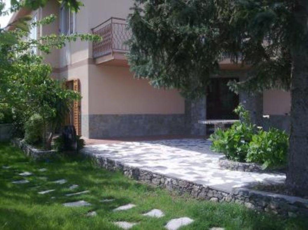 Вилла Casa Giardino Споторно Экстерьер фото
